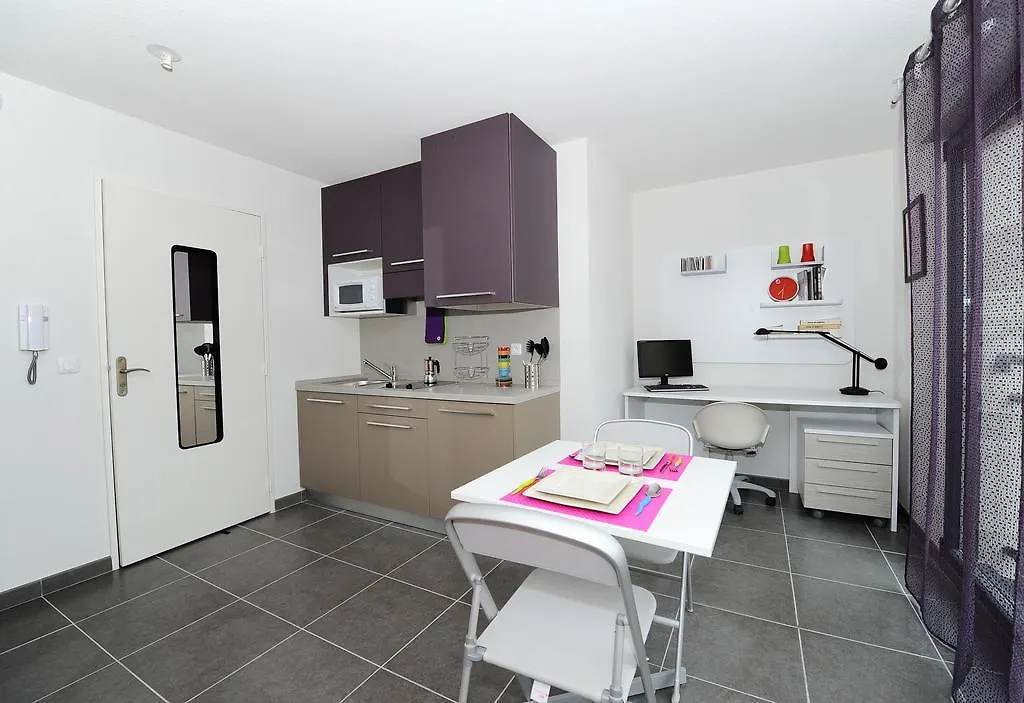 Le Campus Appartement Nice 0*,